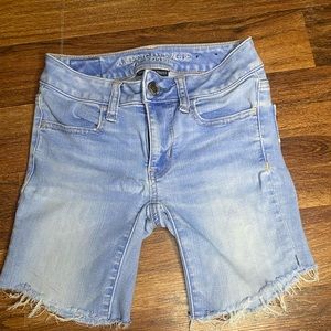 American eagle shorts (size00)